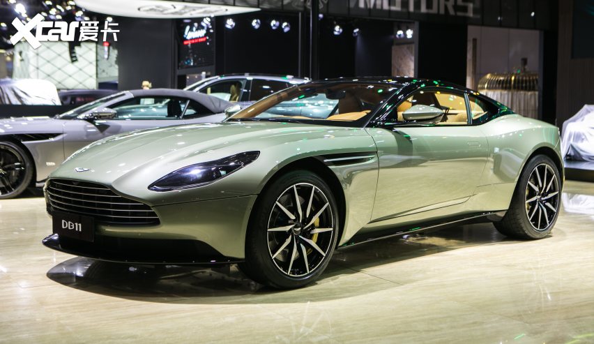 高知特F1®车队AMR21挑战者