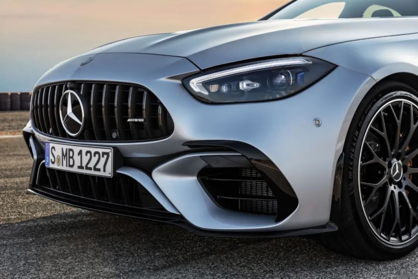 插混四缸的AMG C63来了！宝马M3半夜笑出声？