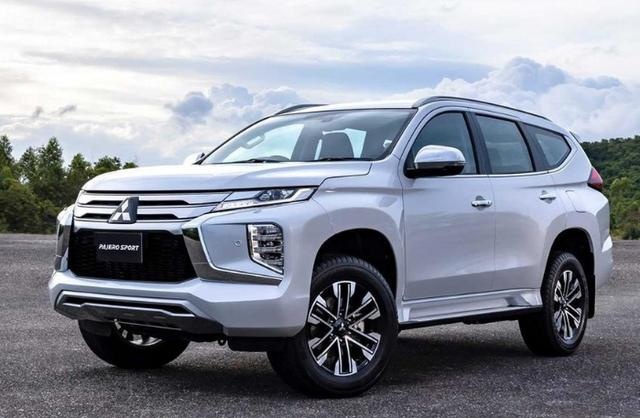 三菱官宣引进帕杰罗·劲畅，国六排放3.0L+8AT，七座布局