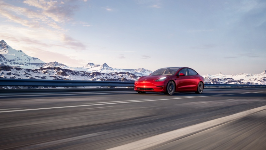入手的最佳时机?——深度试驾特斯拉Model 3高性能版