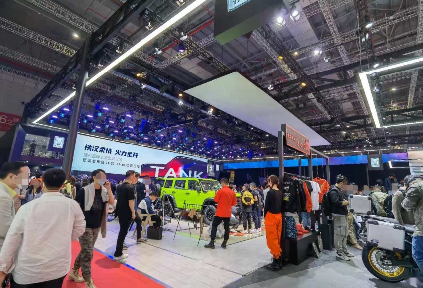 上海车展：路虎风头被抢？坦克为何成为车展首日的焦点？