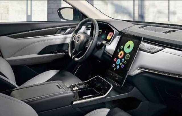 比小鹏P7更狠？威马纯电轿车续航达800km