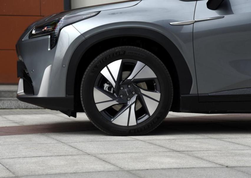 纯电续航1008km,28.66万的起步价，AION LX PLUS抢