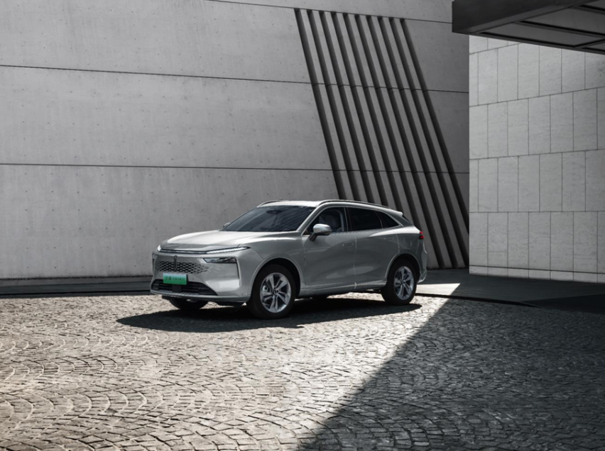 魏牌大五座旗舰电动SUV—新摩卡DHT-PHEV将于6月1日正式上市