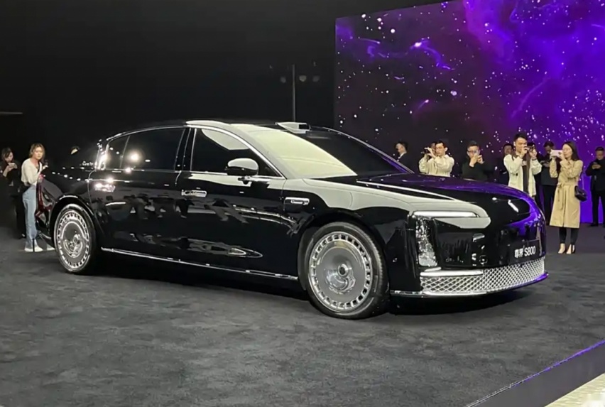 尊界S800订单超2180台，是凡尔赛，还是虚张声势