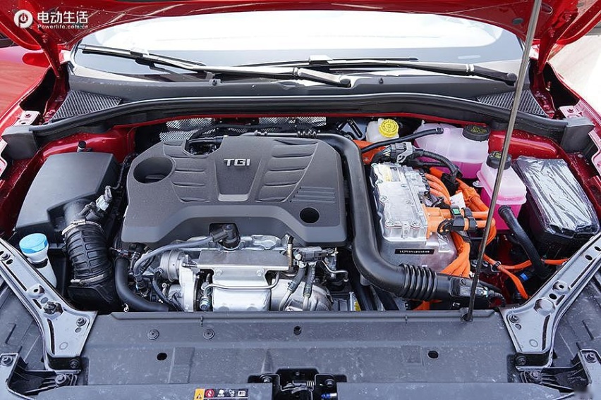 MG6 XPOWER赛道试驾！官方改装套件效果出众