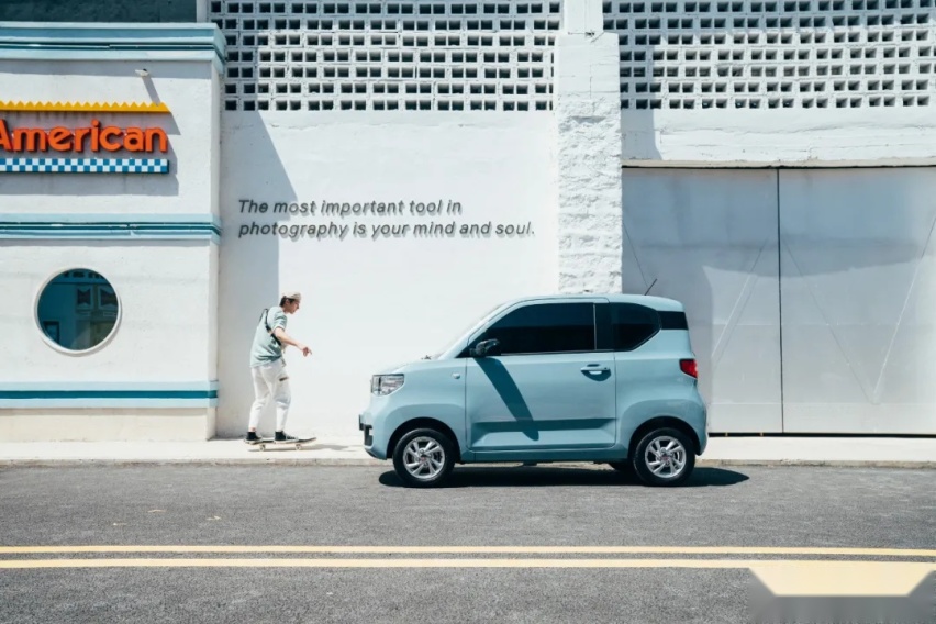 新车 | 潮出圈，宏光MINI EV也是大人们的“小乐园”