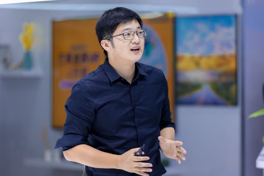 专注智能健康 创维汽车2023焕新升级发布会开启高品质出行新篇章