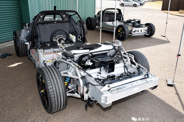 小孩才做选择题 路特斯Evora/雷克萨斯LC500h轻体验