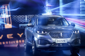 这是高手！WEY 2020款VV6对垒合资车，完胜！
