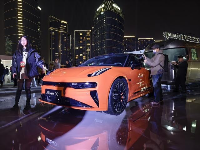 新款极氪001正式上市 售价26.9万起