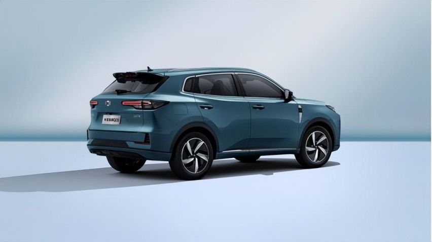 长安启源全「源」集结 Q05预售12.99万起