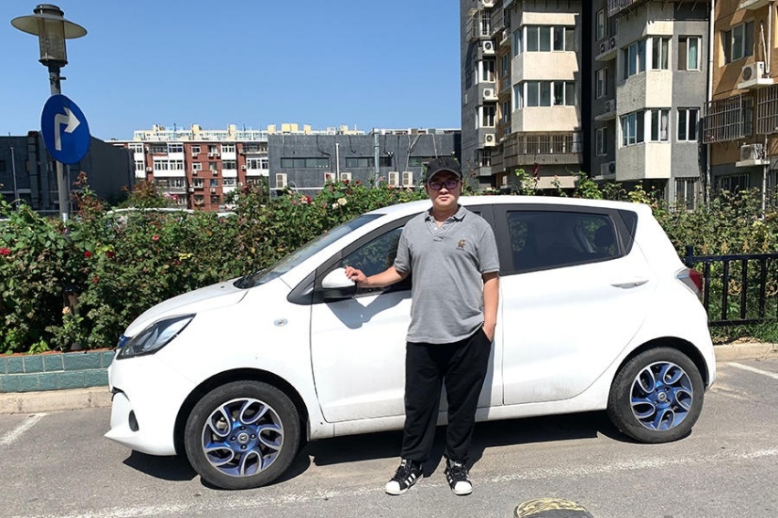 车主尬聊:不吹不黑!十余年汽车媒体人兼电动车主聊蔚来ES6