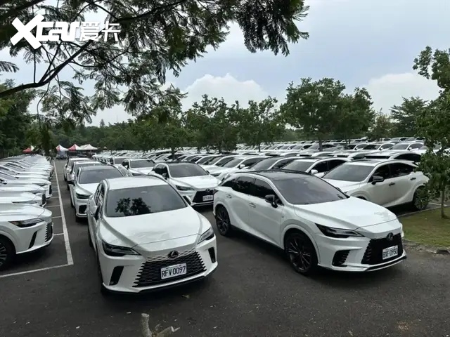 雷克萨斯LX700h,大哥的选择准没错