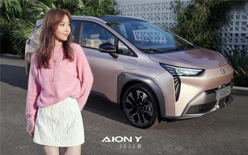 广汽丰田赛那和广汽埃安AION Y 2022款都上市了！