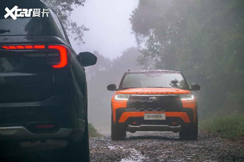 售36.98万元/5座/2.3T动力，福特探险者昆仑穿越版上市