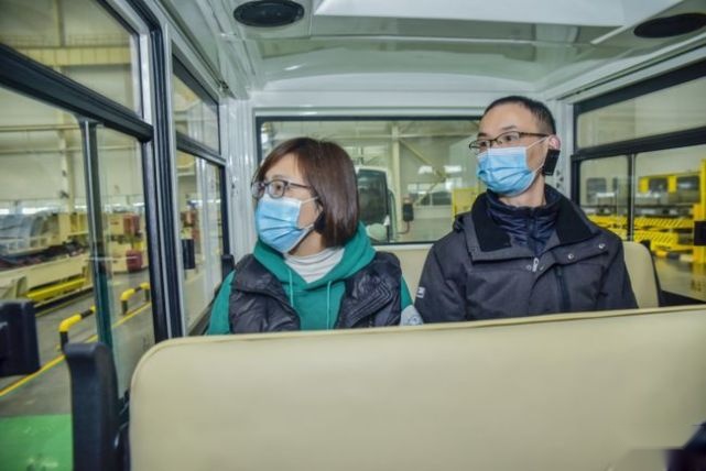 机能燥IN CO客出道 领克06千人交车仪式圆满收官