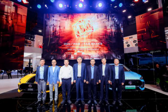 潮跑全新MG5限定版和第三代MG6车系改装版上市、MG领航P