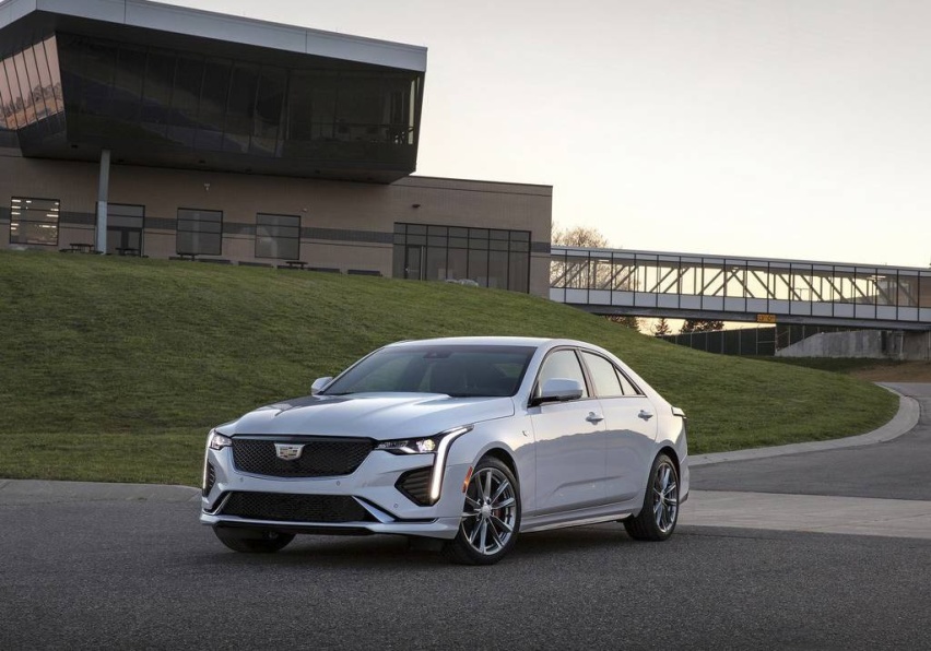 Cadillac-CT4-2020-1024-04.jpg