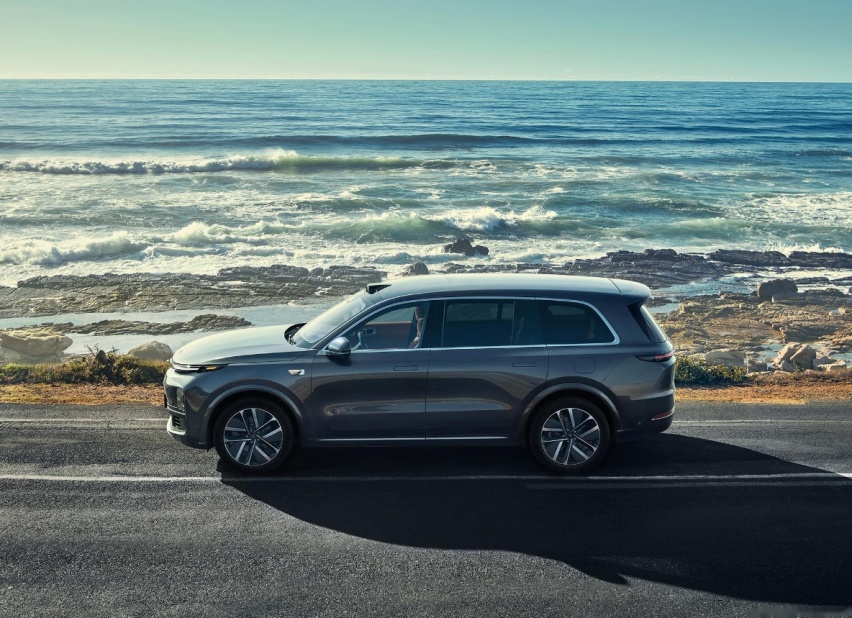 老脸一红：理想L9月销过万，500万以内最好的家用旗舰SUV