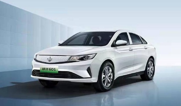 吉利与力帆合资公司定名睿蓝汽车，打造智能换电生态