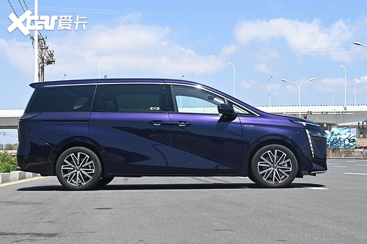 L7/M7不香吗？为何东北老铁都钟情传祺E8