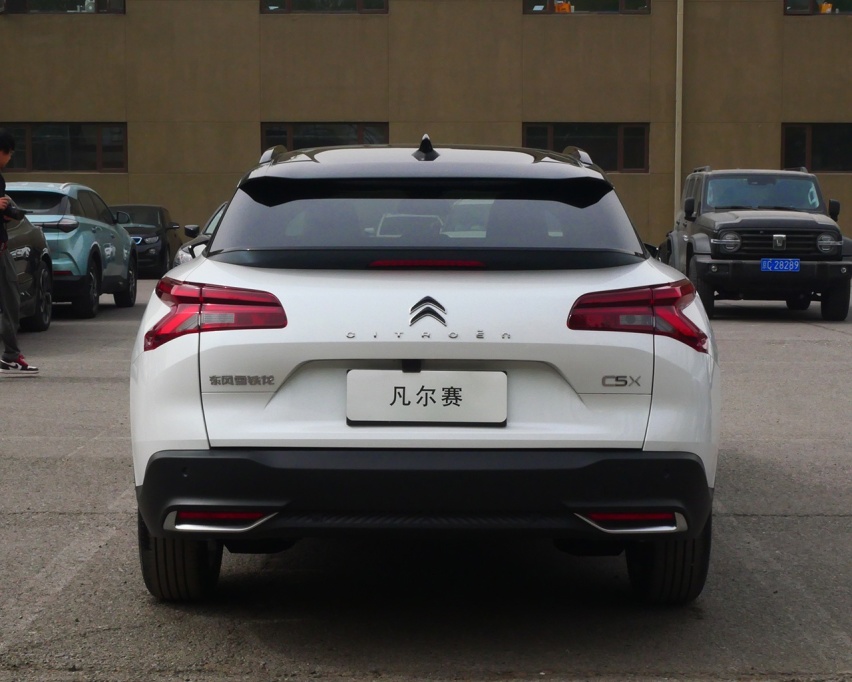 配置升级/欧版套件 加一元的2023款凡尔赛C5 X如何