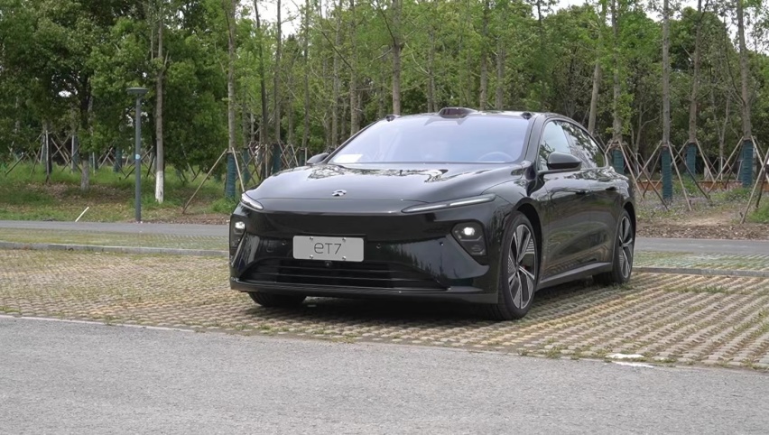 50万预算买车，你会为了蔚来ET7，放弃BBA吗？