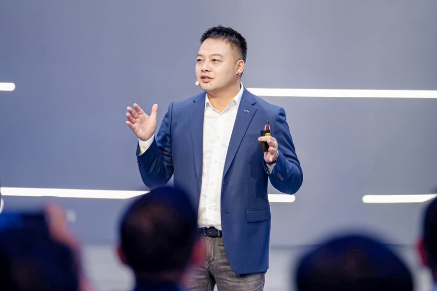 粤粤欲试：兑现“不客气”宣言！广州车展见证奇瑞新能源战略持续进阶