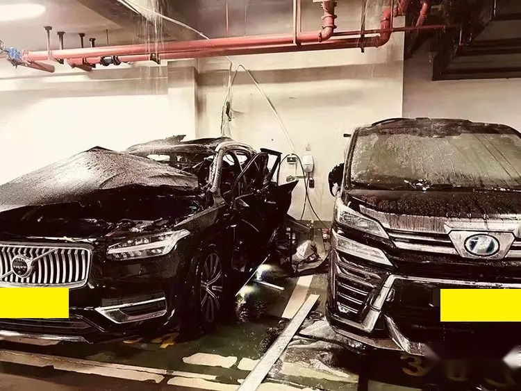 沃尔沃XC90充电时爆炸？原因或许只是一个瓦斯炉