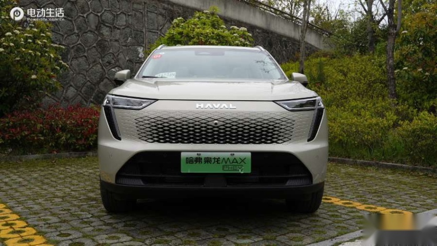 一奶不同胞 哈弗枭龙及MAX版本试驾