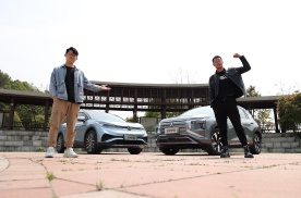 广汽三菱阿图柯 VS 大众ID4.X！二十万级合资纯电SUV，该选谁？