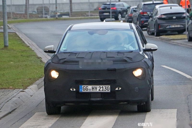 2022-kia-niro-prototype-has-a-touch-of-habaniro-concept_14.jpg