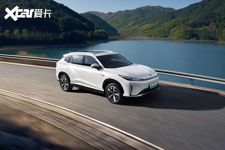 买10万级插混SUV，荣威D5X DMH和宋PLUS DM-i怎么选？