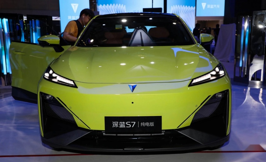 上市35天，零售量达8939台，事实证明：深蓝S7再次找准了国人需求