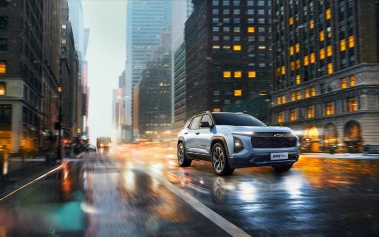 上汽通用三品牌齐上新，GL8 PHEV、IQ 傲歌、探界者 Plus打