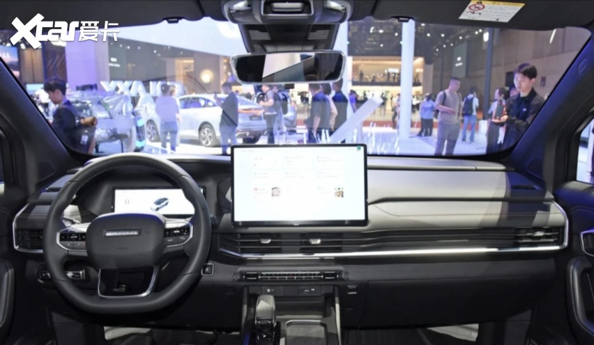 新能源皮卡亮相，吉利计划2026年前推出至少三款衍生车型