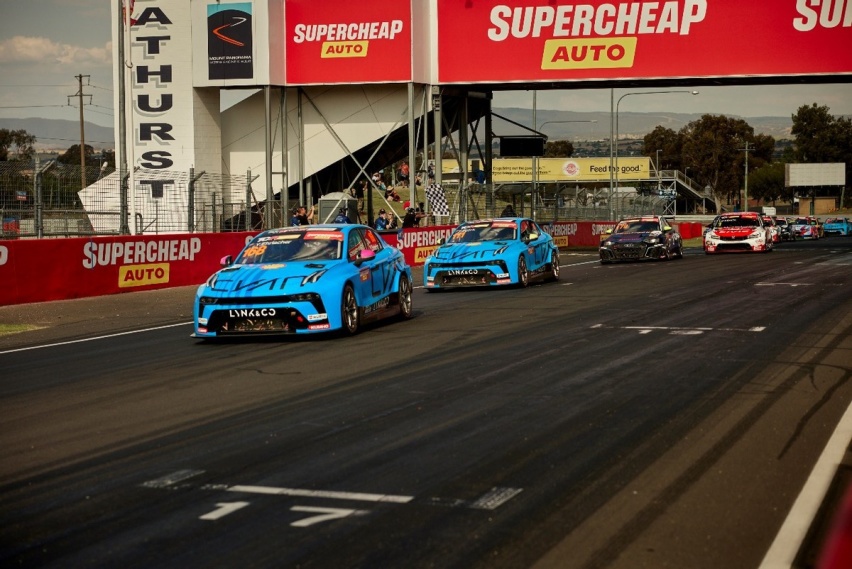 2023TCR世界巡回赛巴瑟斯特站 领克车队再创辉煌