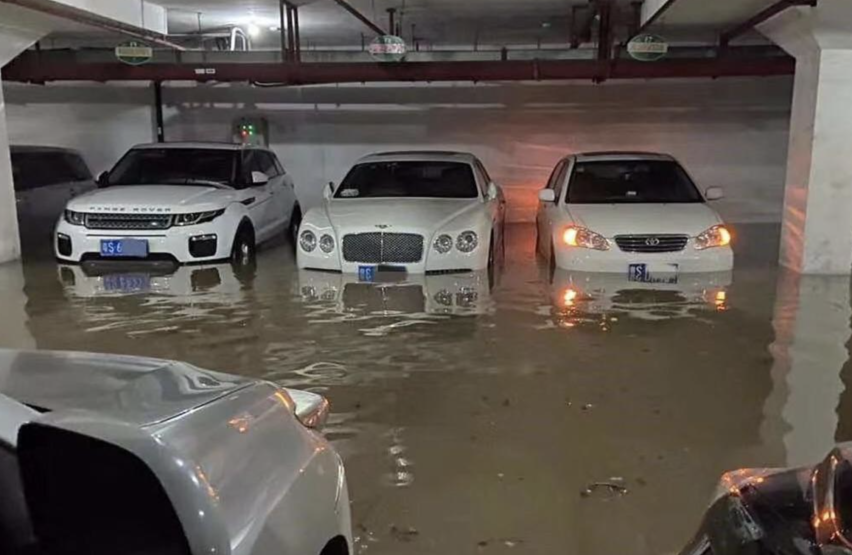 台风来袭，你的爱车是否安全？水浸后如何维修理赔？