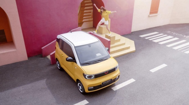 奇鲁新车开启预售，3.28万起售，能否挑战宏光MINI EV