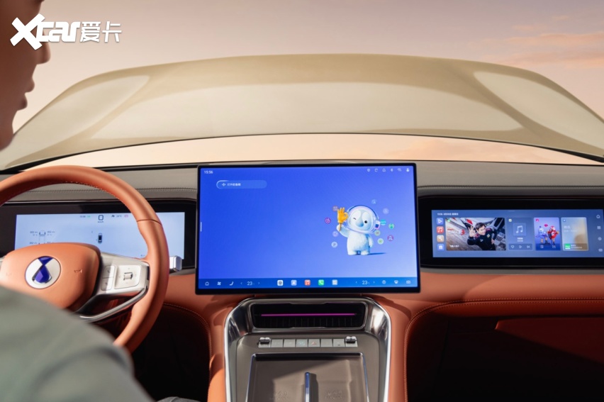 30万级纯电大六座,腾势N8L把“续航+AI”两张牌打明白了