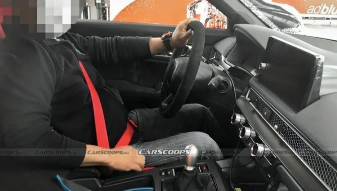 2.0T+6MT 原厂大尾翼+三出排气 平民性能钢炮本田思域TYPE R 20日首发