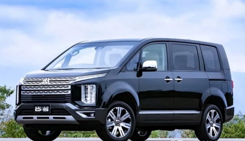 三菱入门级别MPV 2.2T柴油+四驱 实力不输埃尔法