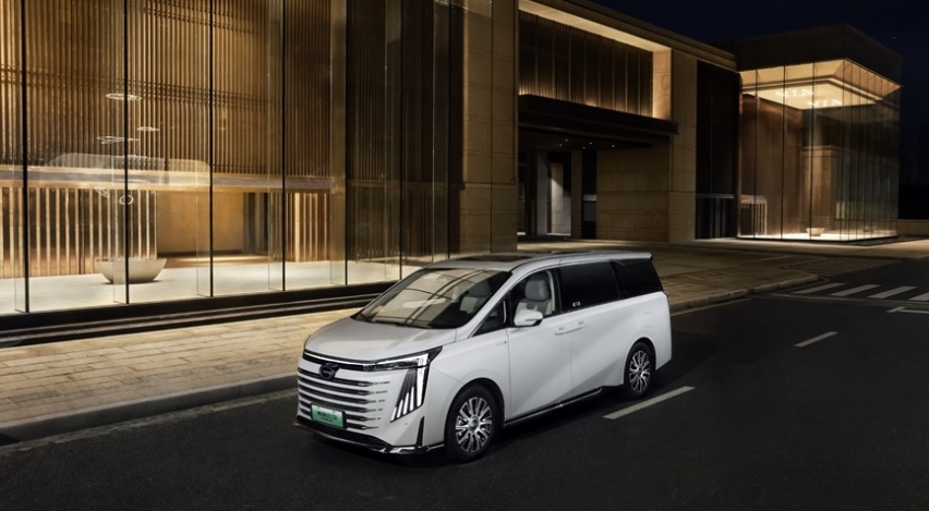 想要入手插混MPV？对比瑞风RF8和传祺E9后再定也不晚