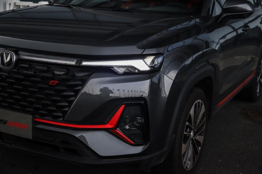 10万块买一台动力越级小型SUV？试驾长安CS35 PLUS