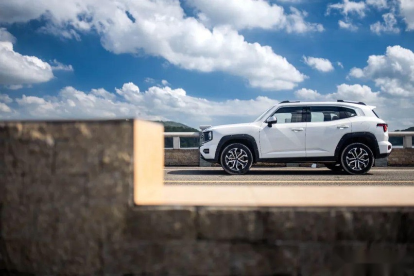 都是2.0T四驱SUV，我为什么选了二代大狗没选星越L？