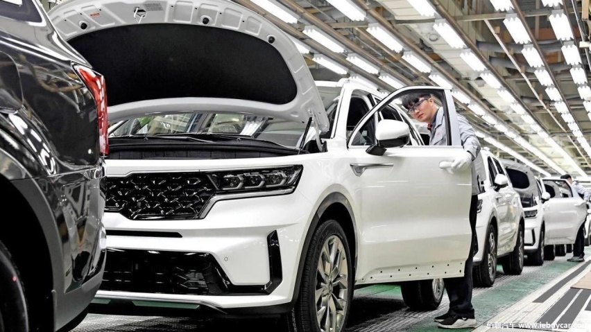 la-nueva-generacion-de-kia-sorento-entra-en-produccion-202069001-1594293083_3.jpg