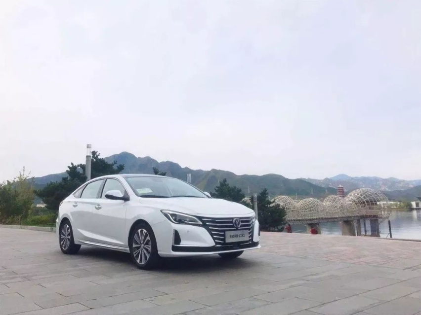 更名是寓意拓深，更新是产品升级，试驾新款长安锐程CC