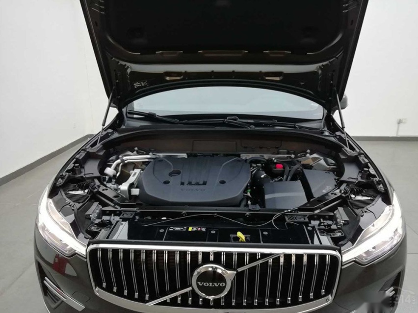 沃尔沃XC60对比凯迪拉克XT5 更推荐后者