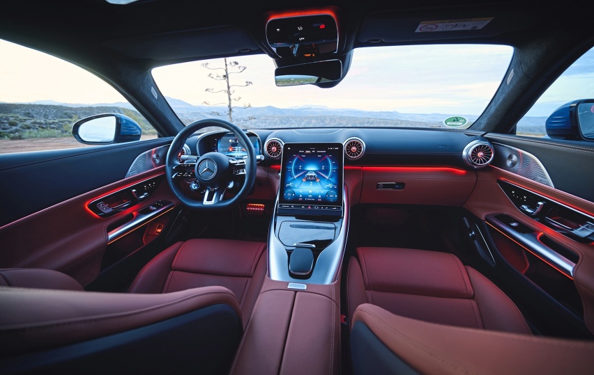 蓝色呐喊：梅赛德斯-AMG GT 63 4MATIC+